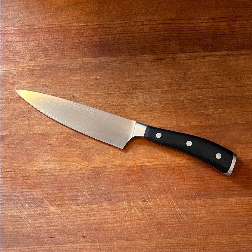 Wusthof Classic IKON - 6” Chef's Knife - Black and Silver